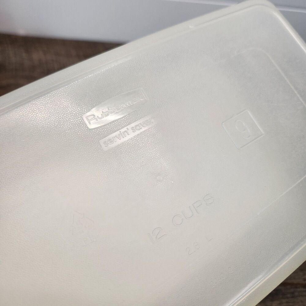 Rubbermaid Servin' Saver Ice Cream/Bread Container Almond #9 12 Cup Rectangle - Picture 2 of 9